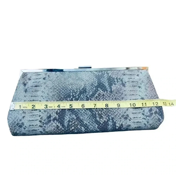 Danier Clutch Purse Genuine Leather Medium Size DarkGrey/Light Grey/White - Picture 2 of 9